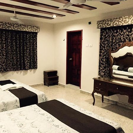 Hostal Kin-Beh Hostel Valladolid  Kültér fotó