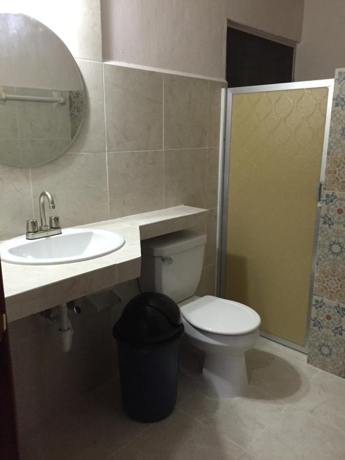 Hostal Kin-Beh Hostel Valladolid  Kültér fotó
